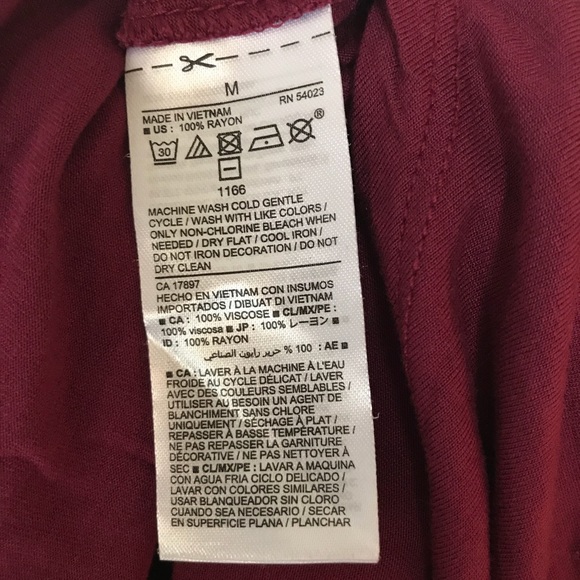 🍷NWOT🍷Vote For Vino Tee🍷 - Picture 5 of 6